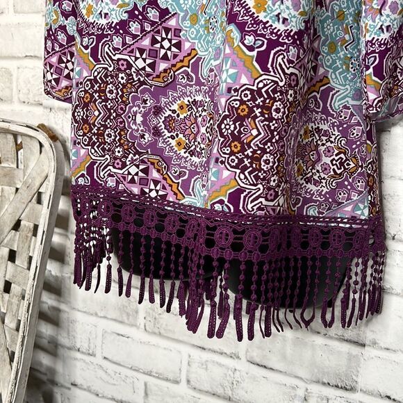 Charming Charlie Boho Hippie Purple Crochet Tassel Fringe Top Shirt Size Small - Picture 3 of 8
